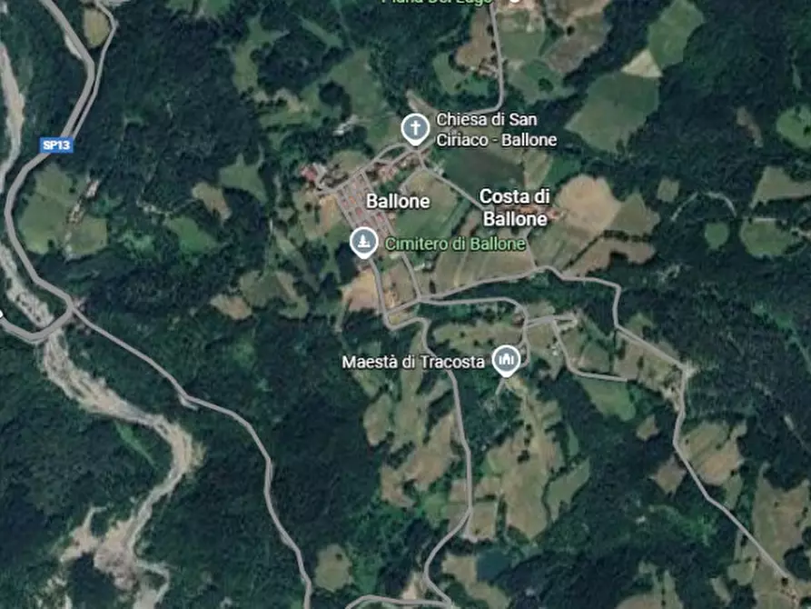 Immagine 1 di Casa indipendente in vendita  in Ballone, Corniglio a Corniglio