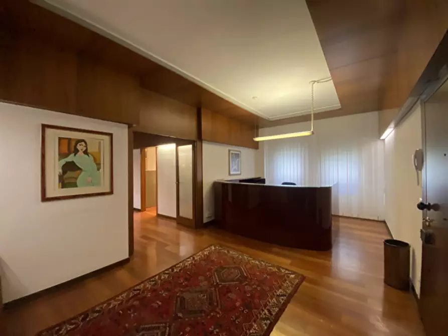 Immagine 1 di Ufficio in affitto  a Padova