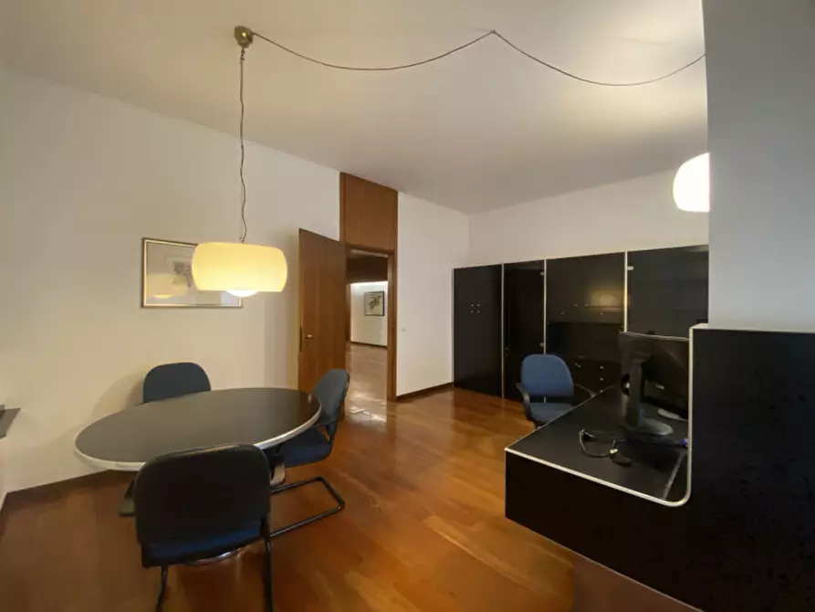 Immagine 6 di Ufficio in affitto  a Padova