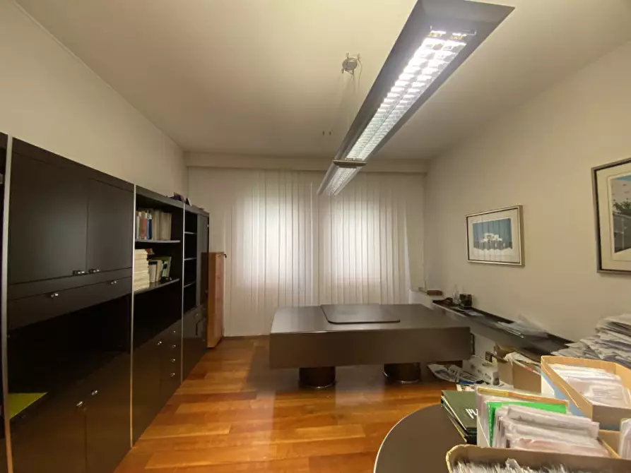 Immagine 20 di Ufficio in affitto  a Padova