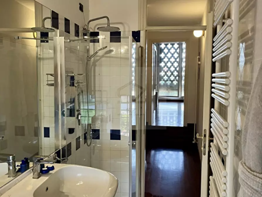 Immagine 11 di Casa trifamiliare in vendita  in Via Rodi a Selvazzano Dentro