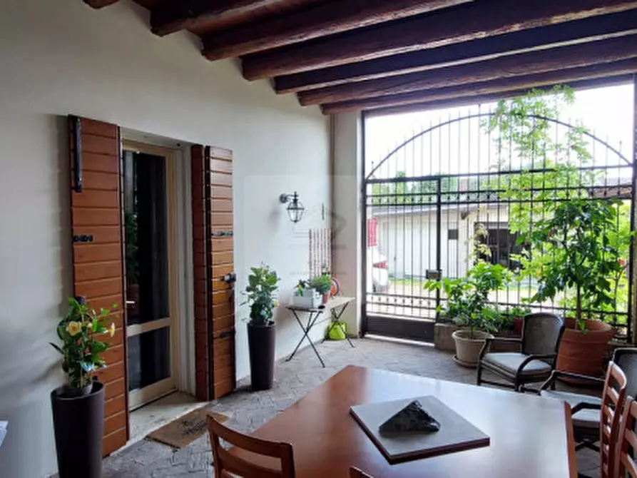 Immagine 14 di Casa trifamiliare in vendita  in Via Rodi a Selvazzano Dentro