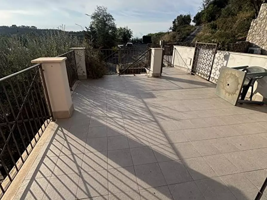 Immagine 1 di Appartamento in vendita  a Castellaro