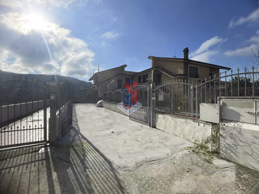 Immagine 4 di Villa in vendita  in DURAZZANO-VIA SANT'ALFONSO a Durazzano
