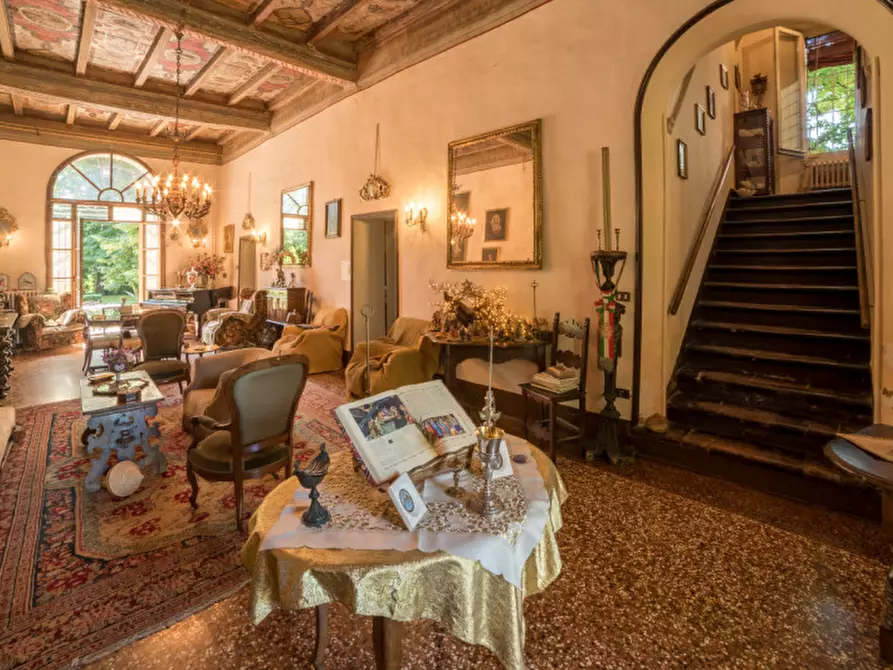 Immagine 11 di Villa in vendita  in San Lorenzo a Sasso Marconi