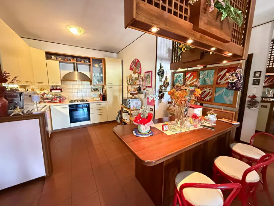 Immagine 4 di Appartamento in vendita  in Via Rinascimento a Cologna Veneta