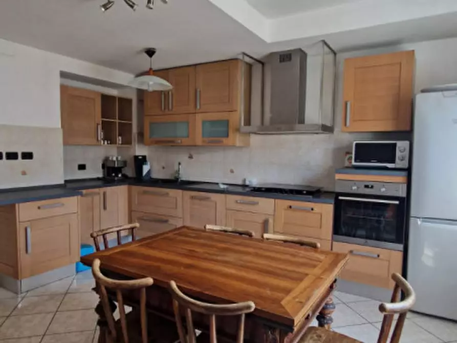 Immagine 3 di Appartamento in vendita  in Via del Brennero a Trento