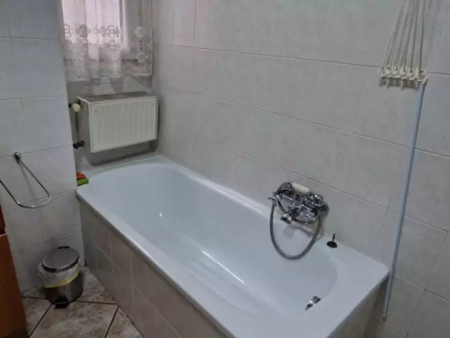 Immagine 18 di Appartamento in vendita  in Via del Brennero a Trento