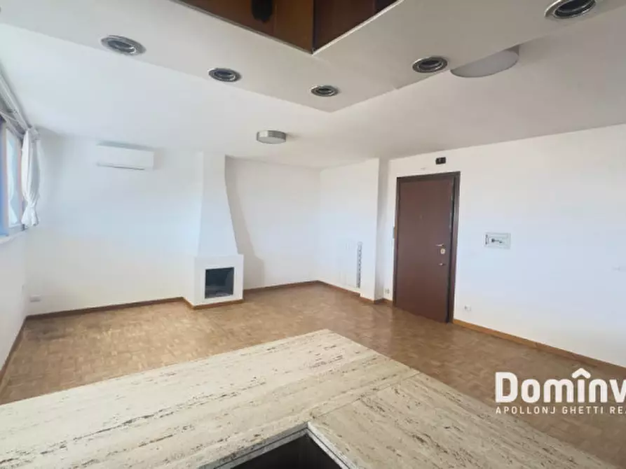 Immagine 5 di Attico in affitto  in Via Mogadiscio a Roma