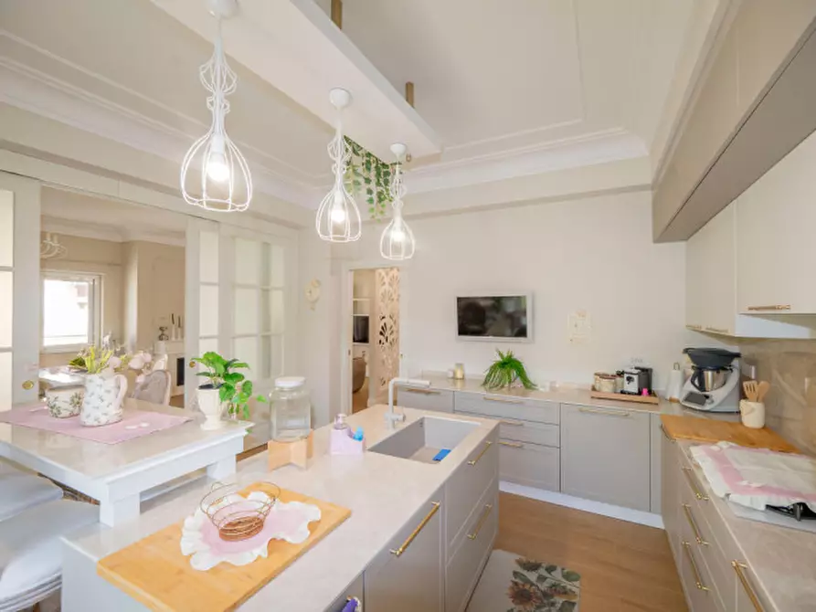 Immagine 1 di Appartamento in vendita  in Via Comunale Bordonaro 35 a Messina