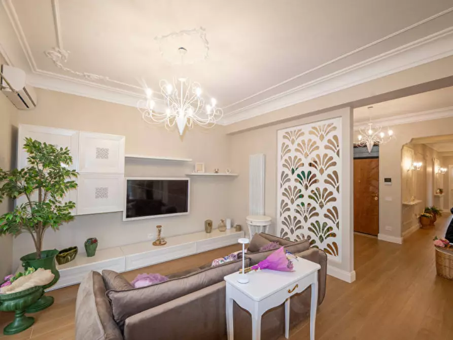 Immagine 3 di Appartamento in vendita  in Via Comunale Bordonaro 35 a Messina