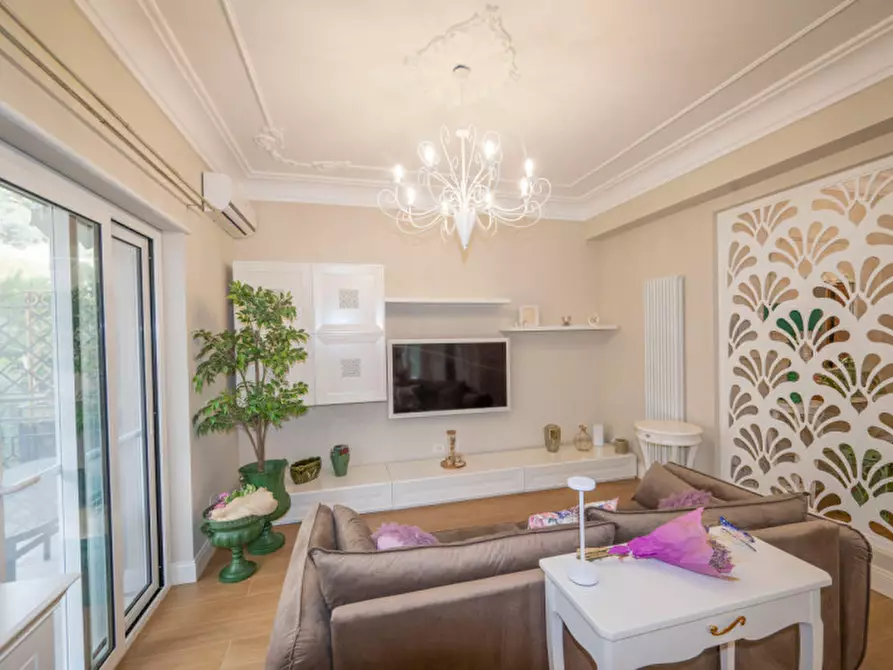 Immagine 4 di Appartamento in vendita  in Via Comunale Bordonaro 35 a Messina