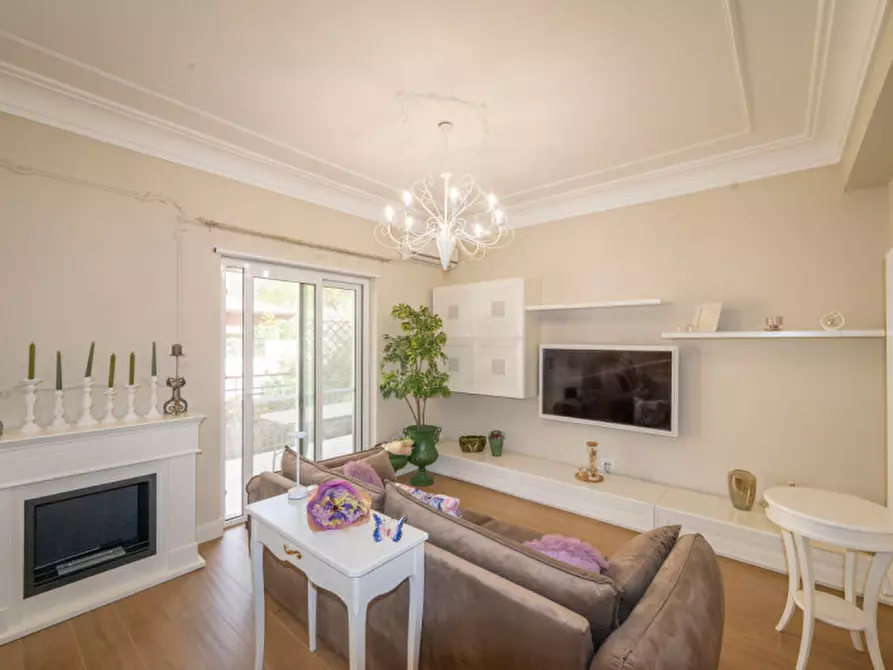 Immagine 5 di Appartamento in vendita  in Via Comunale Bordonaro 35 a Messina