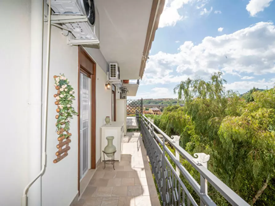 Immagine 12 di Appartamento in vendita  in Via Comunale Bordonaro 35 a Messina