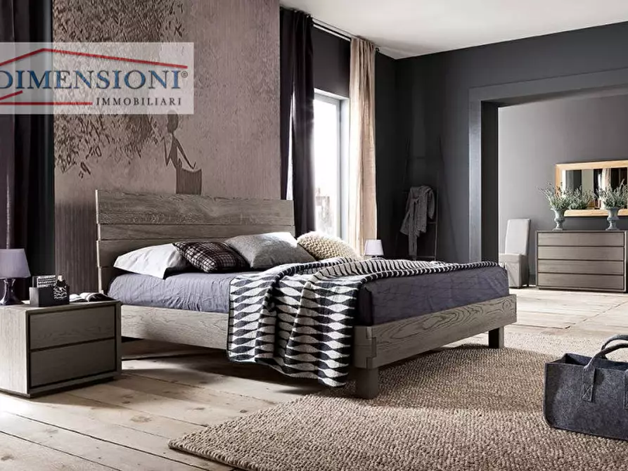 Immagine 2 di Appartamento in vendita  in Viale delle Terme a Abano Terme