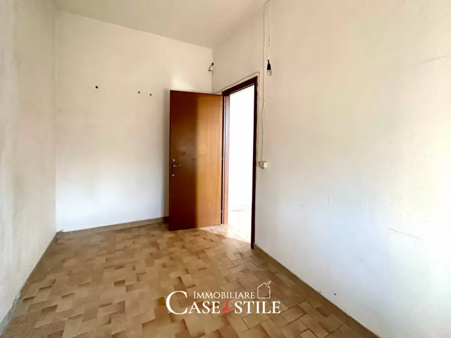 Immagine 9 di Casa trifamiliare in vendita  in Via Vicolo Turì a Sarzana