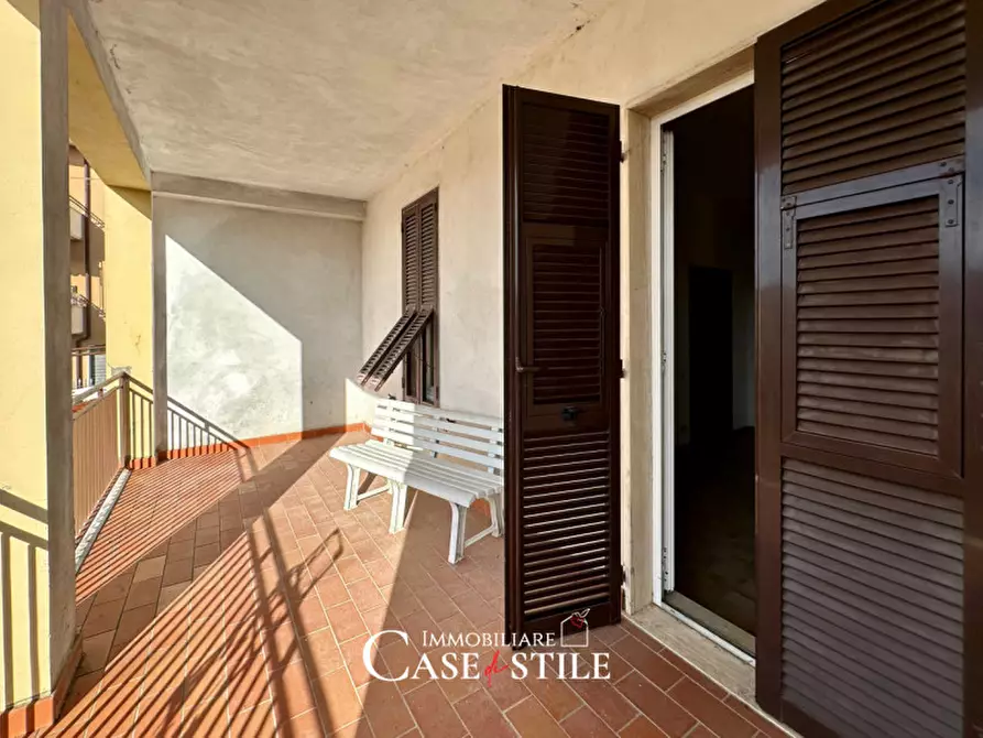 Immagine 12 di Casa trifamiliare in vendita  in Via Vicolo Turì a Sarzana