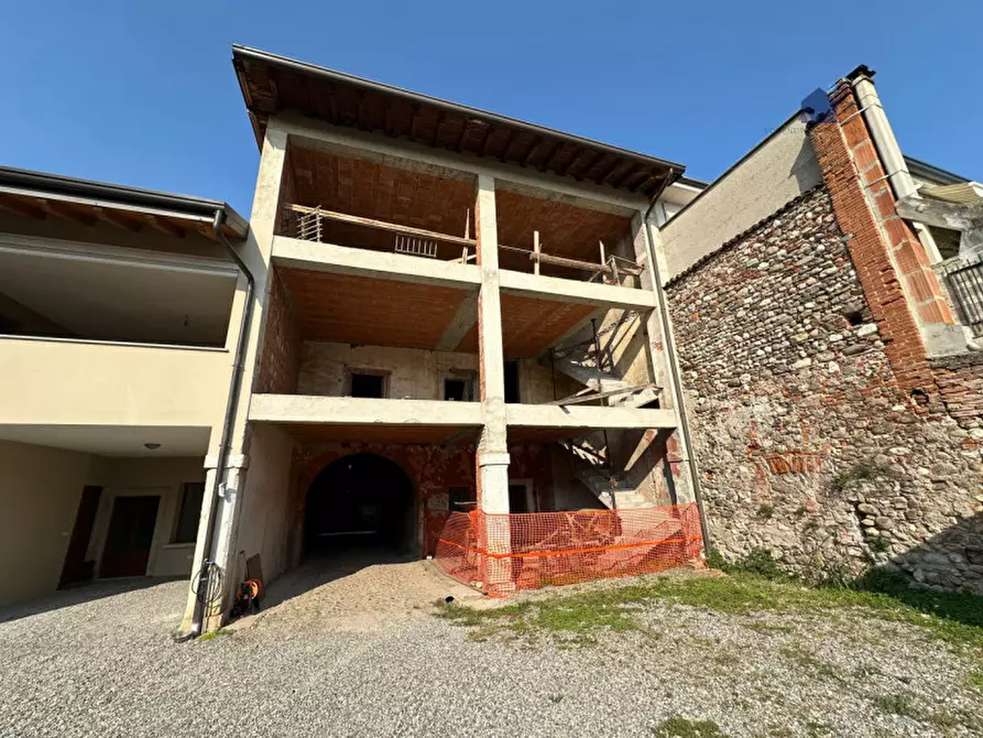 Immagine 4 di Rustico / casale in vendita  in Via Pontenove a Bedizzole