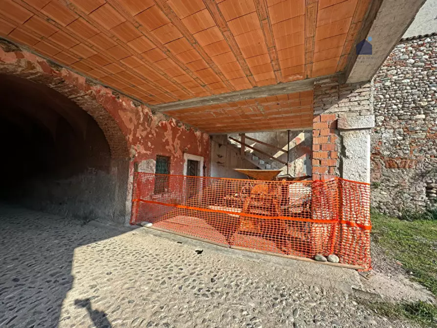 Immagine 5 di Rustico / casale in vendita  in Via Pontenove a Bedizzole