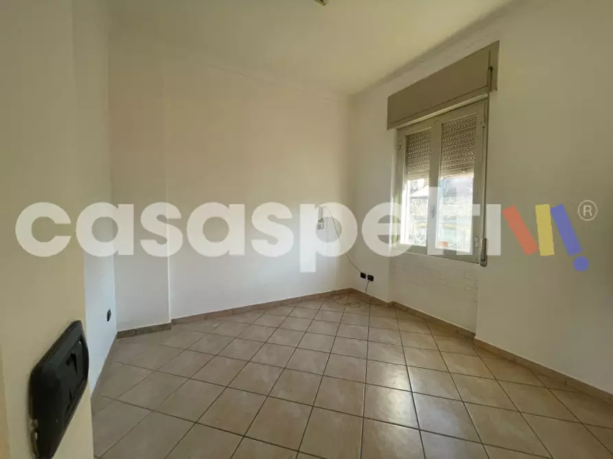 Immagine 4 di Ufficio in affitto  in Piazza della Repubblica, 1 a Battipaglia