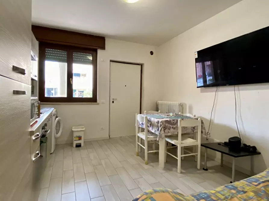 Immagine 2 di Appartamento in vendita  in Strada Marosticana, 250 a Vicenza