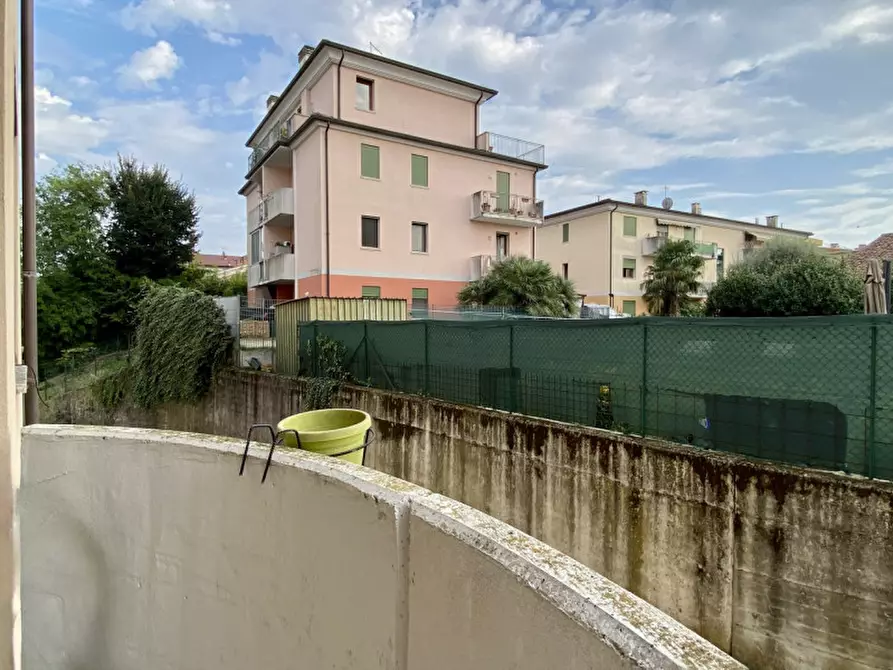 Immagine 6 di Appartamento in vendita  in Strada Marosticana, 250 a Vicenza