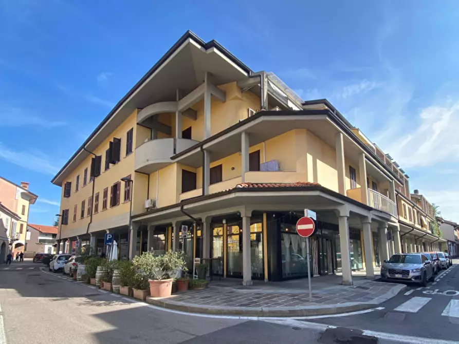 Immagine 1 di Attività commerciale in vendita  in Via Marco d'Agrate, Agrate Brianza 44 a Agrate Brianza