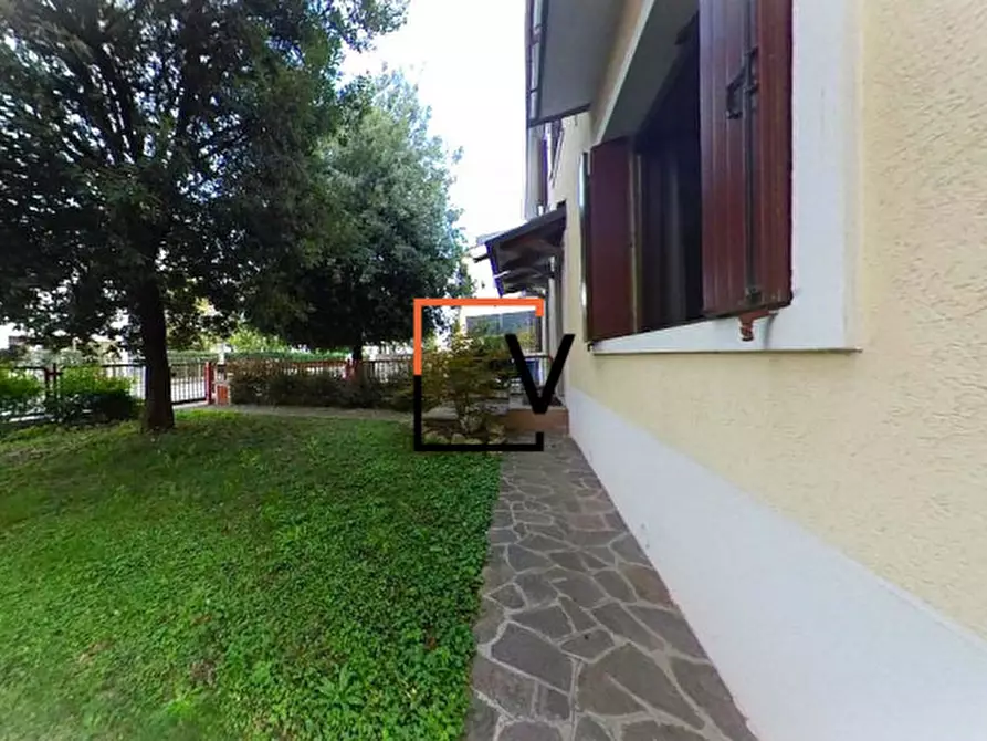 Immagine 6 di Casa bifamiliare in vendita  in Via Piave a Treviso
