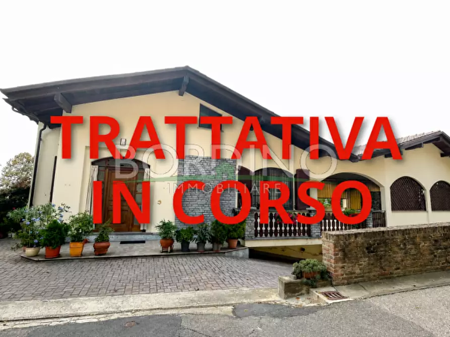 Immagine 1 di Villa in vendita  in Via Craviano Snc a Govone