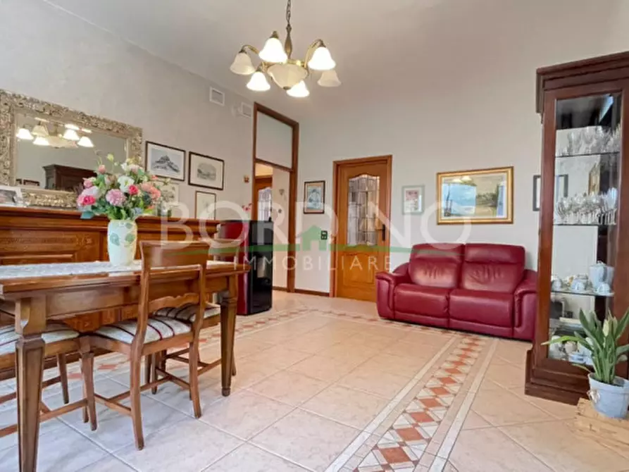 Immagine 12 di Villa in vendita  in Via Craviano Snc a Govone