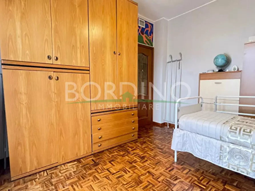 Immagine 23 di Villa in vendita  in Via Craviano Snc a Govone