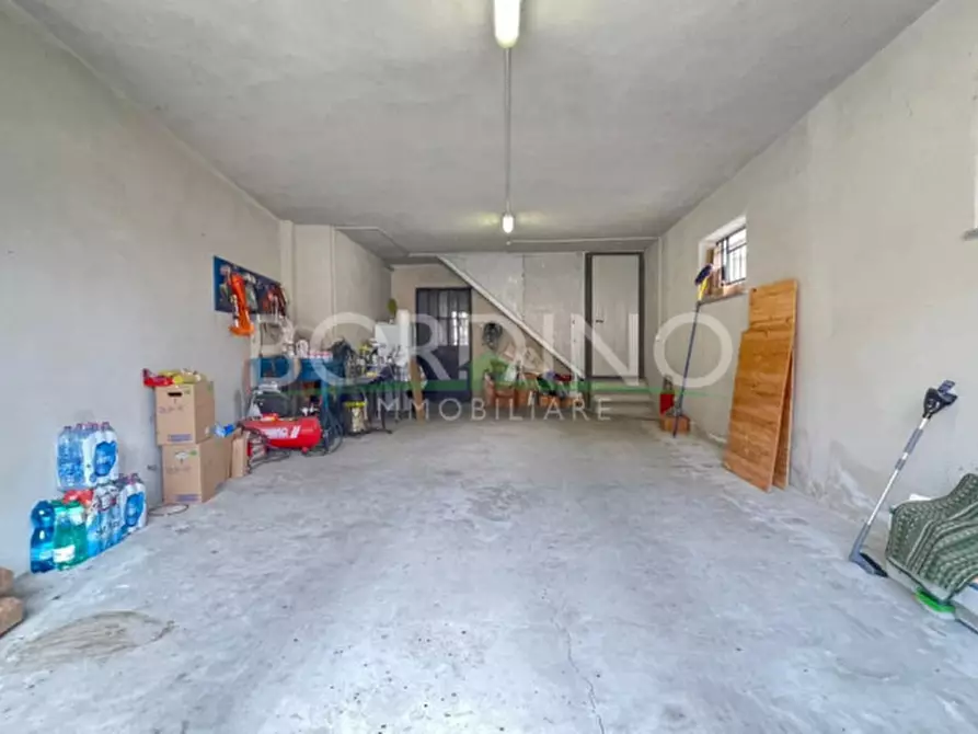 Immagine 34 di Villa in vendita  in Via Craviano Snc a Govone