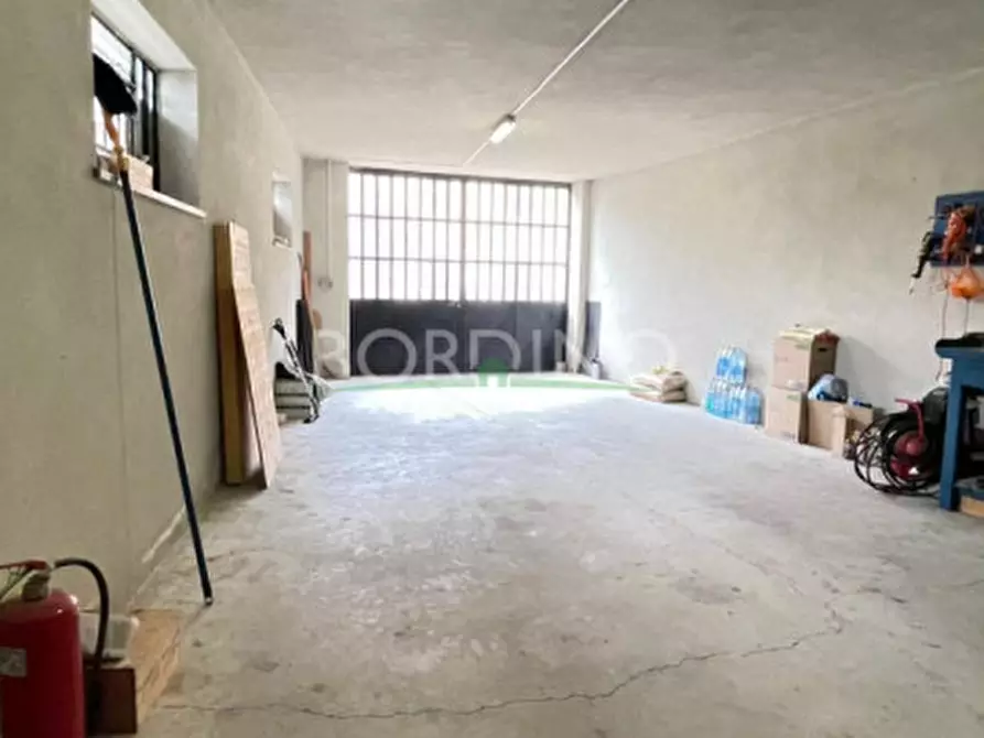 Immagine 35 di Villa in vendita  in Via Craviano Snc a Govone