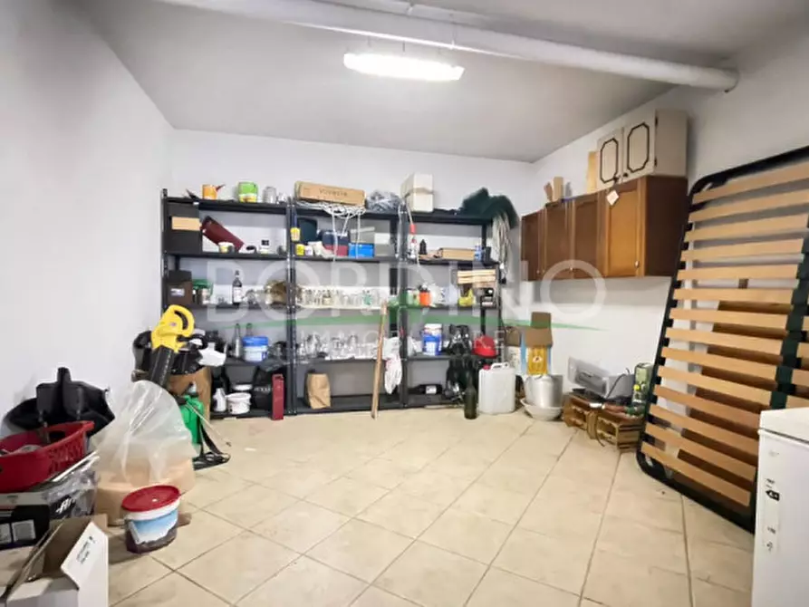 Immagine 38 di Villa in vendita  in Via Craviano Snc a Govone