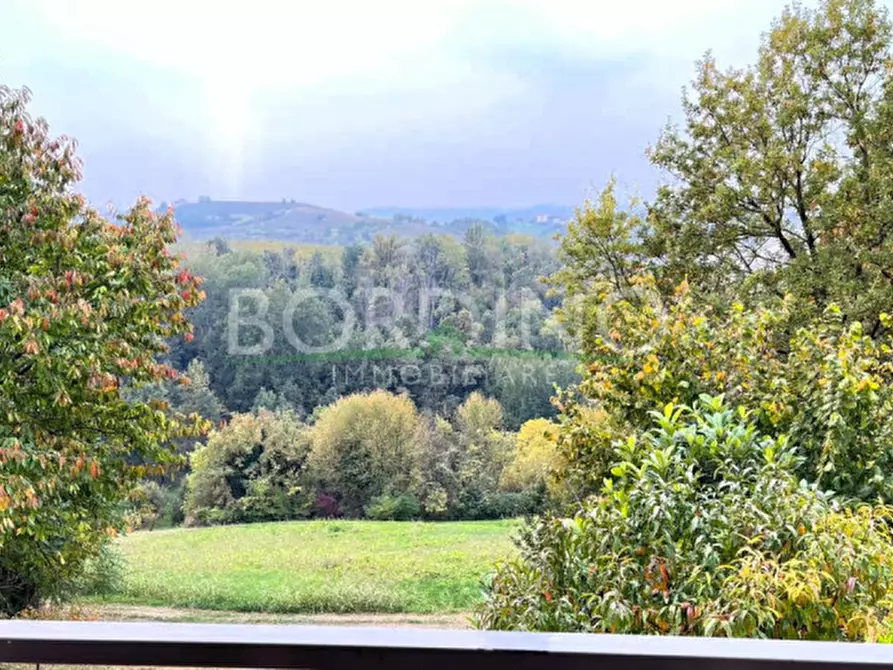 Immagine 39 di Villa in vendita  in Via Craviano Snc a Govone