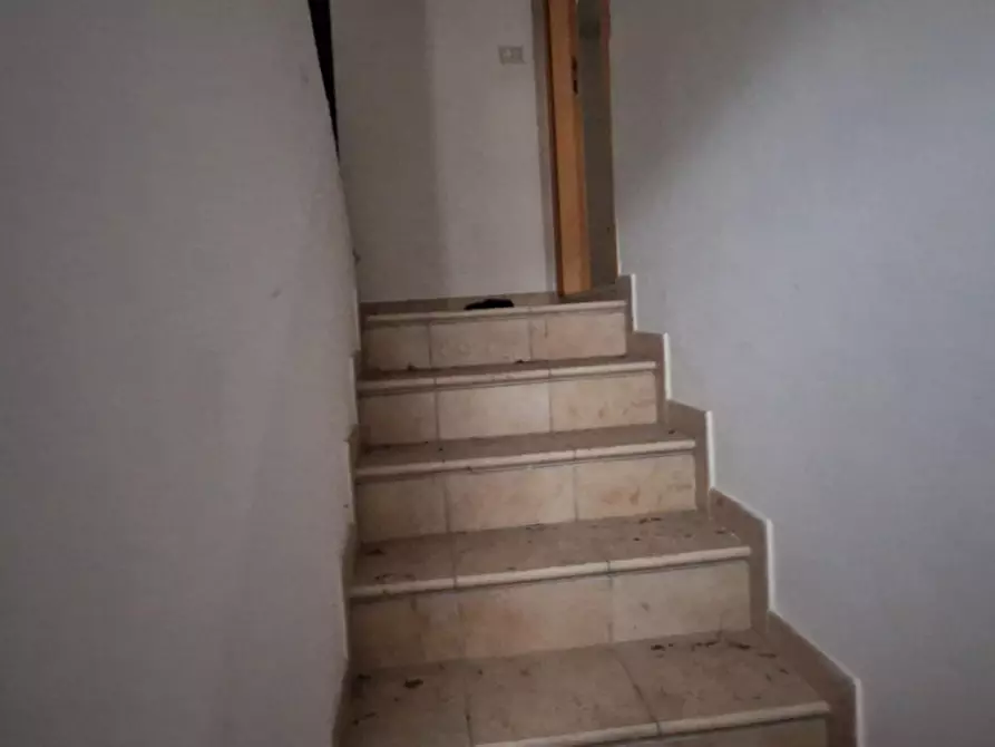 Immagine 12 di Appartamento in vendita  in Via Enrico Cialdini, 172, 60044 Fabriano AN, Italia a Fabriano