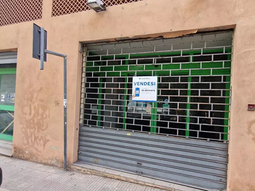 Immagine 2 di Negozio in vendita  in Via Valle Miano, 39, 60125 Ancona AN, Italia a Ancona