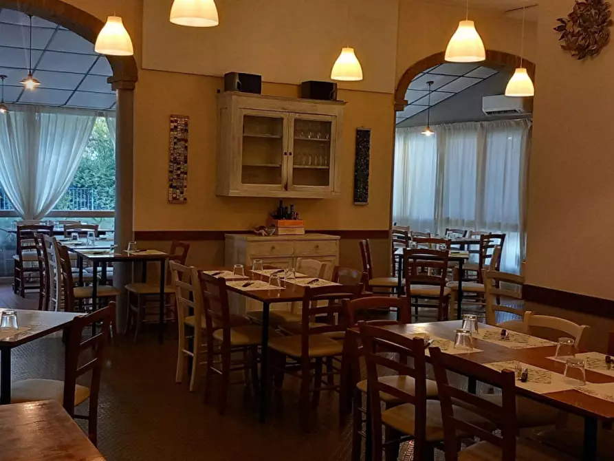 Immagine 4 di Attività commerciale in vendita  in Riolo Terme, N. snc a Riolo Terme