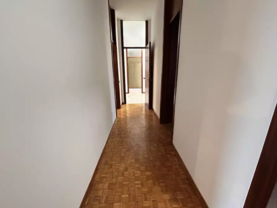 Immagine 16 di Appartamento in vendita  in Contra' San Bortolo, 17 a Vicenza