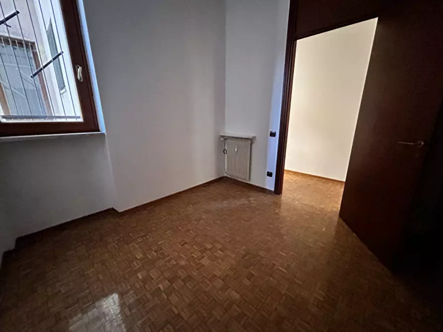 Immagine 22 di Appartamento in vendita  in Contra' San Bortolo, 17 a Vicenza