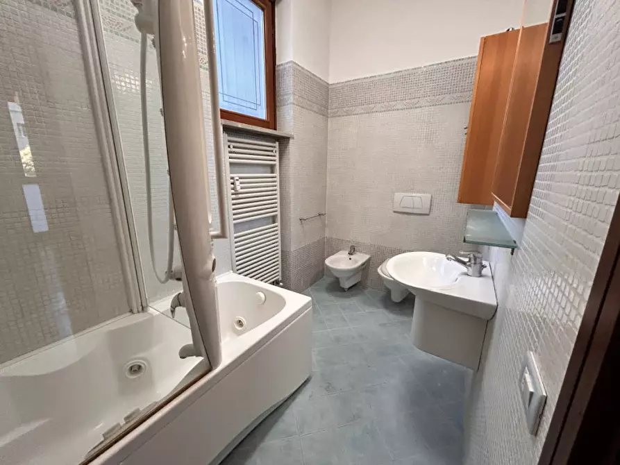 Immagine 27 di Appartamento in vendita  in Contra' San Bortolo, 17 a Vicenza