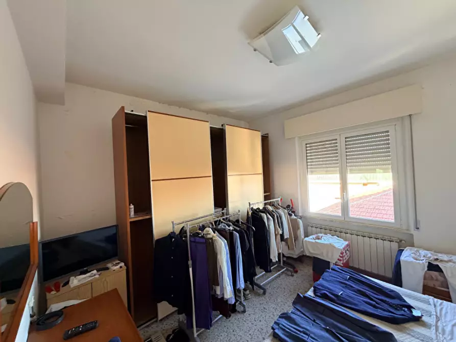 Immagine 5 di Appartamento in vendita  a Senigallia