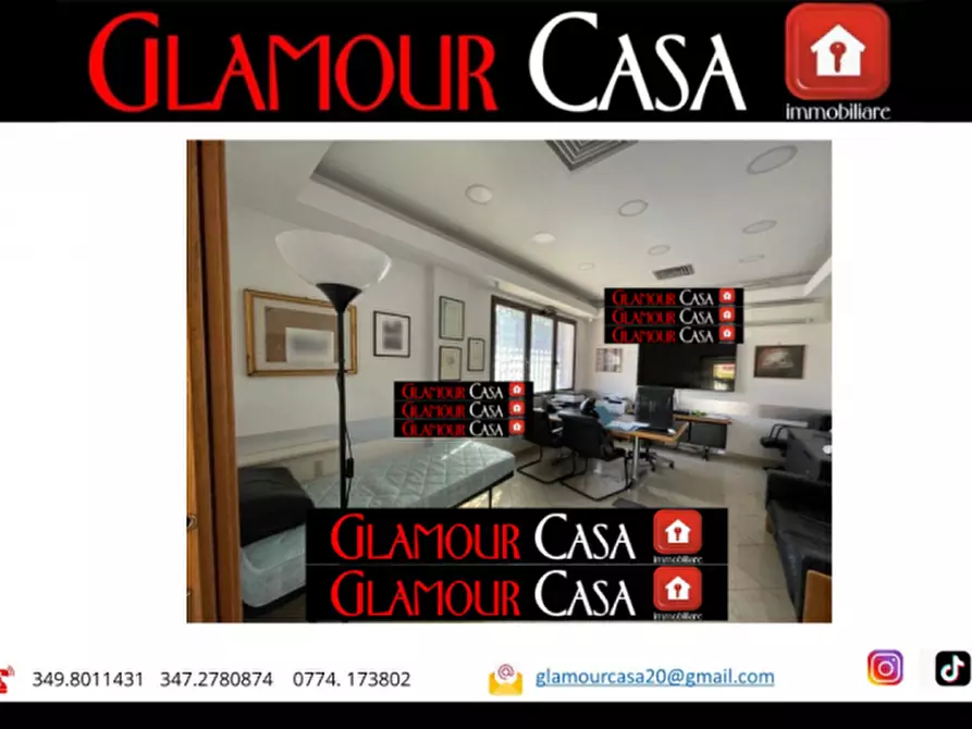 Immagine 5 di Negozio in vendita  in Via Edoardo Scarfoglio a Roma