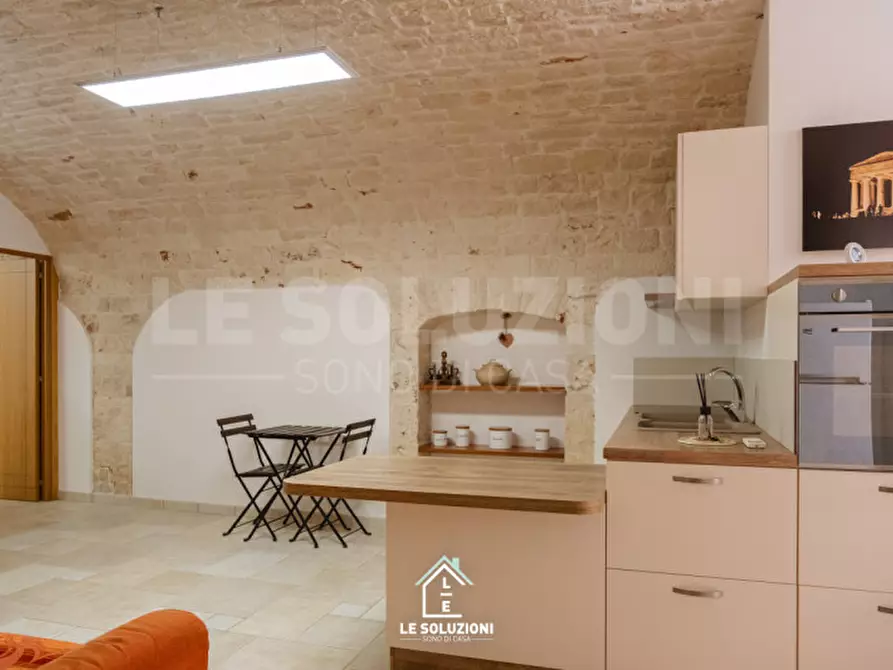 Immagine 11 di Casa indipendente in vendita  in Vico san martino 7 a Putignano