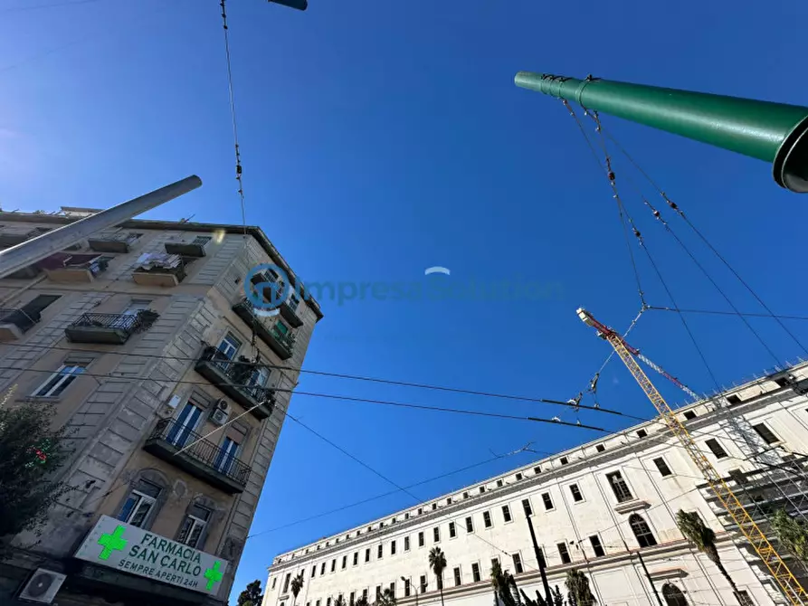 Immagine 3 di Attività commerciale in vendita  in Corso Giuseppe Garibaldi a Napoli