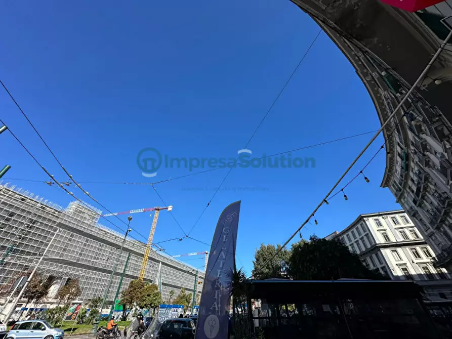 Immagine 8 di Attività commerciale in vendita  in Corso Giuseppe Garibaldi a Napoli