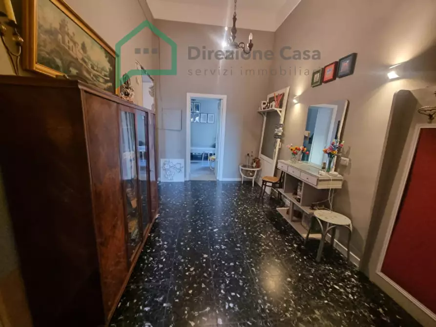 Immagine 13 di Appartamento in vendita  in corso meridionale 39 a Napoli