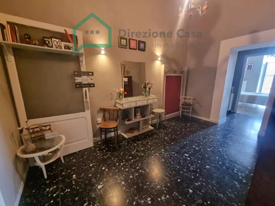 Immagine 15 di Appartamento in vendita  in corso meridionale 39 a Napoli