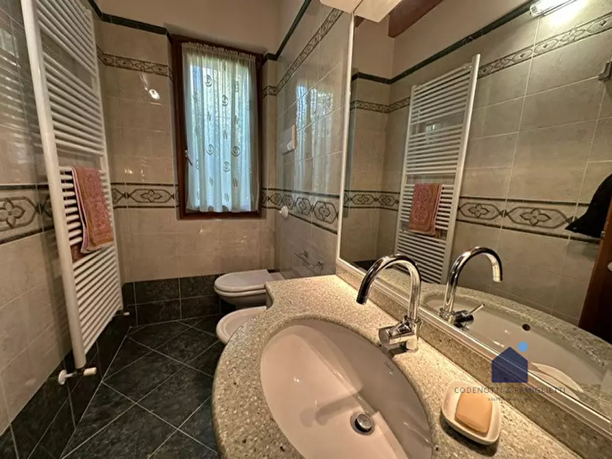 Immagine 12 di Villa in vendita  in Vicolo dei Mille a Serle