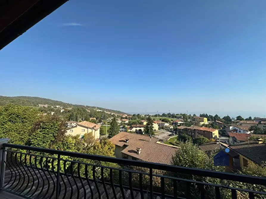 Immagine 15 di Villa in vendita  in Vicolo dei Mille a Serle